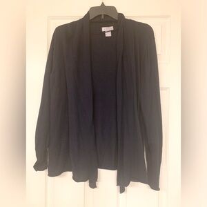 Black light weight sweater